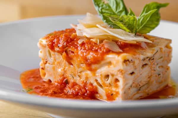 Half Tray Baked Ziti