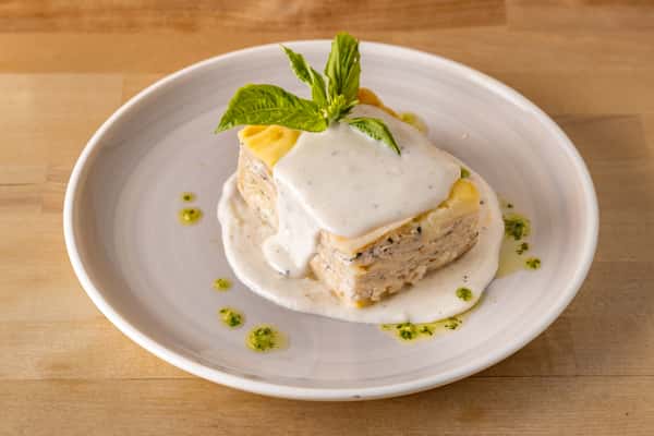 Cacio e Pepe Lasagna