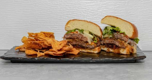 HAWKEYE BURGER