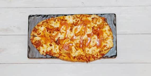 BUFF CHICK FLATBREAD