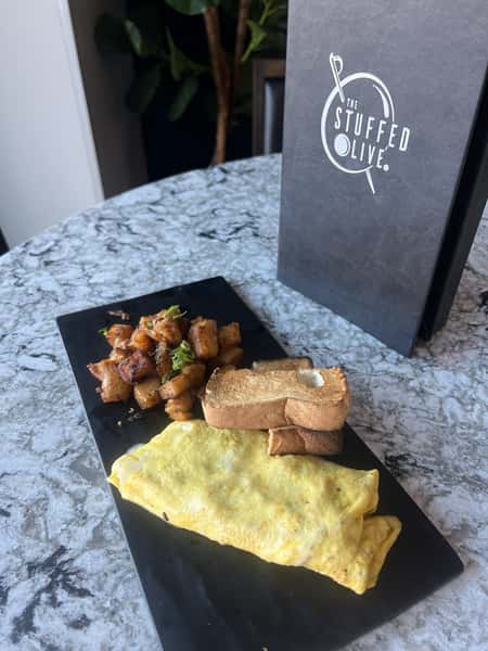 MEAT LOVER'S OMELETTE