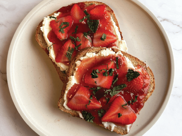 Strawberry Toast