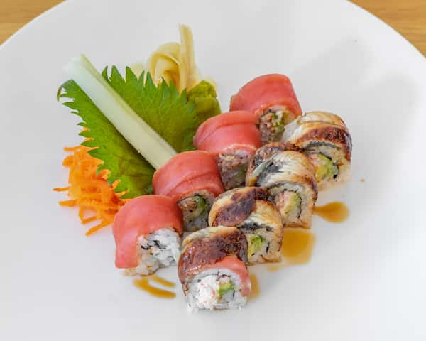 Rainbow topped with salmon, tuna, yellowtail and shrimp - Picture