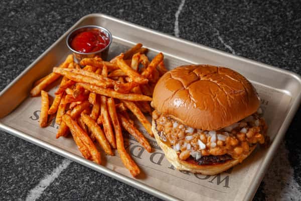 Burger Chili Cheese