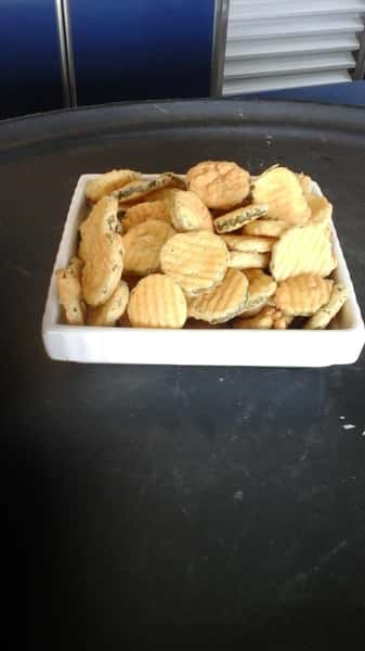 Fried Pickle Basket