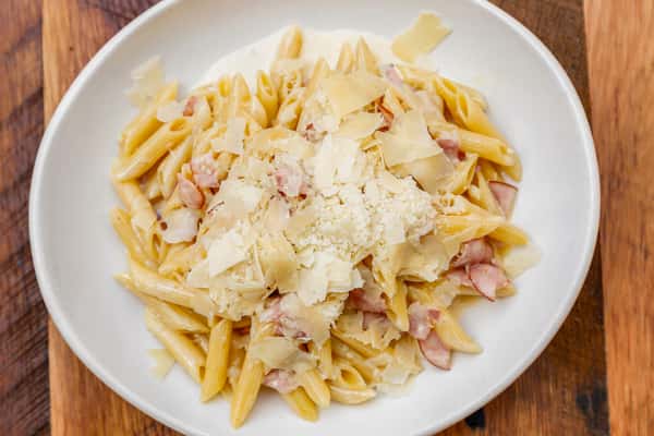 Gouda Mac & Cheese with Ham