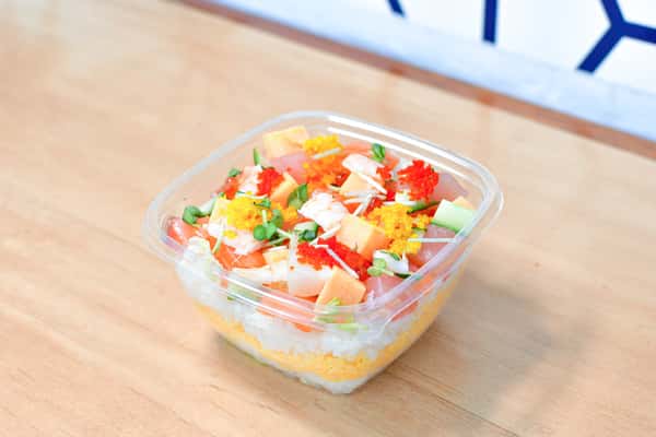 Mille-Feuille Seafood Bara Chirashi Bowl