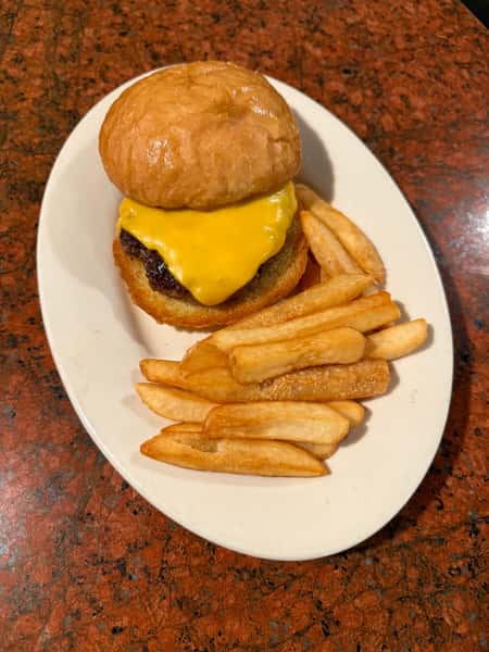 Kids Cheeseburger