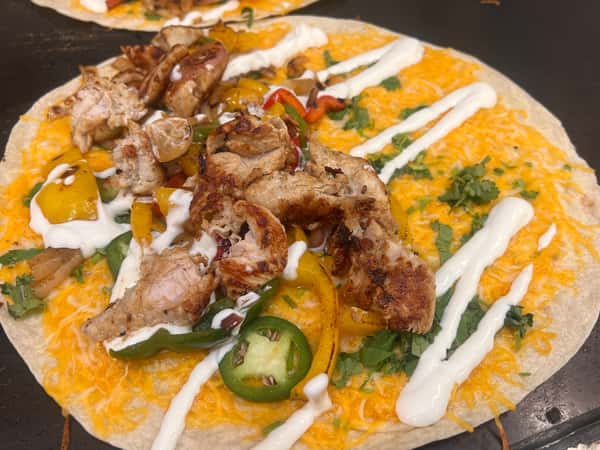 FAJITA CHICKEN QUESADILLA