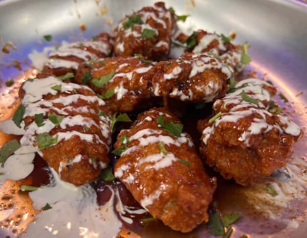 Tamarindo wings