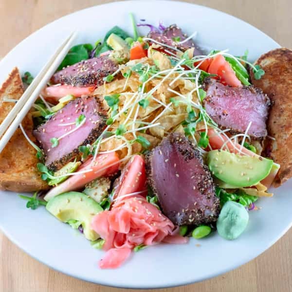 salad with sliced steak