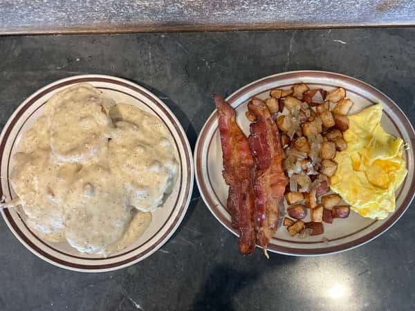 Biscuits & Gravy Platter