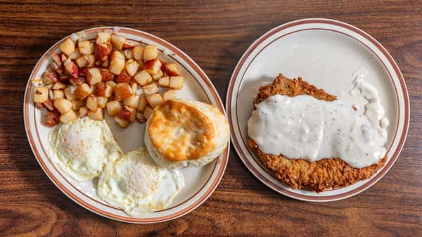 8oz Chicken Fried Steak & Eggs