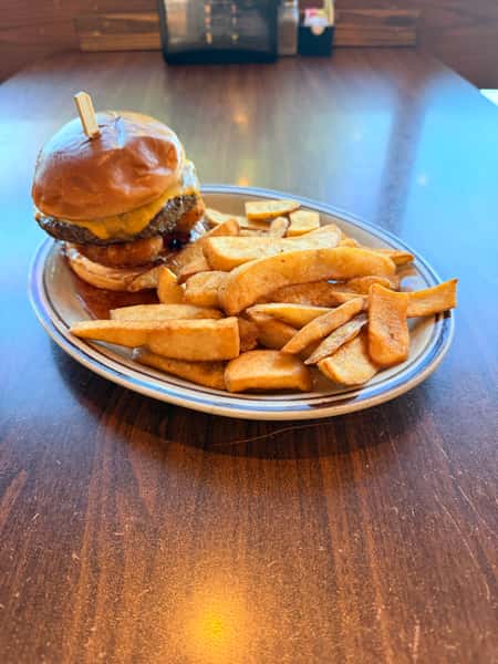 Jalapeno Popper Burger*