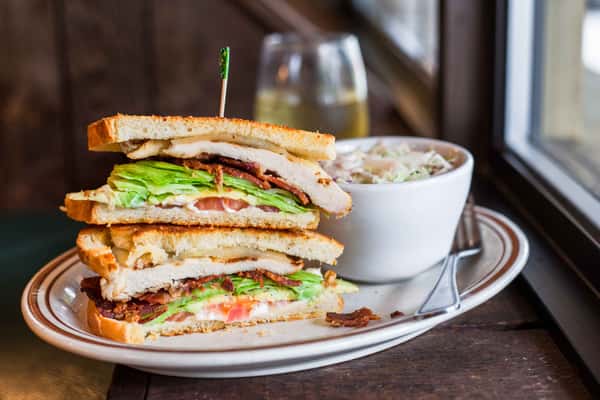 chicken bacon avocado sandwich