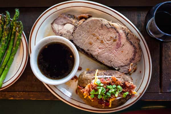 Friday and Saturday: Gentleman's Cut 8oz Prime Rib