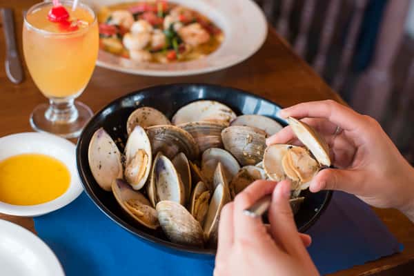 Sautéed Clams Provincial