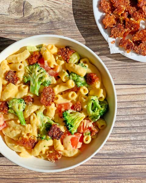 Mac n' Cheeze