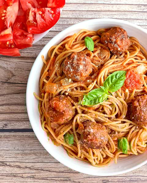 Spaghetti & Meatballs