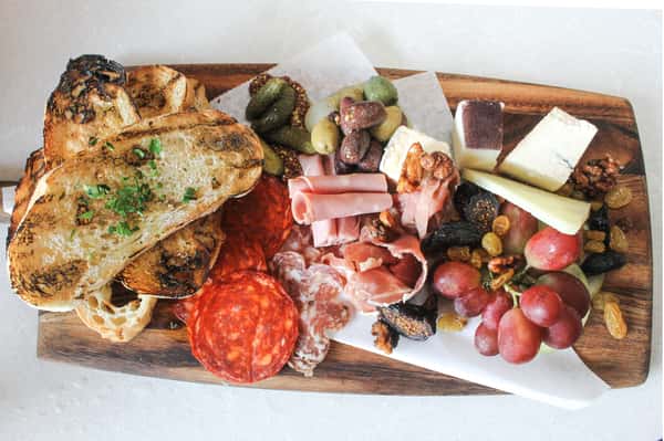 Artisan Cheese & Cured Meats Board