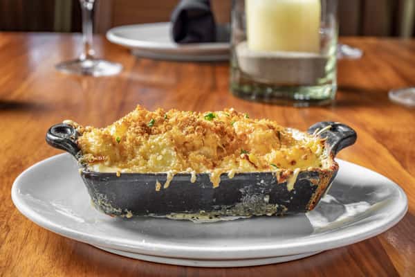 Baked Skillet of Mac & Cheese