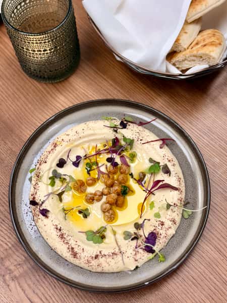 Hummus