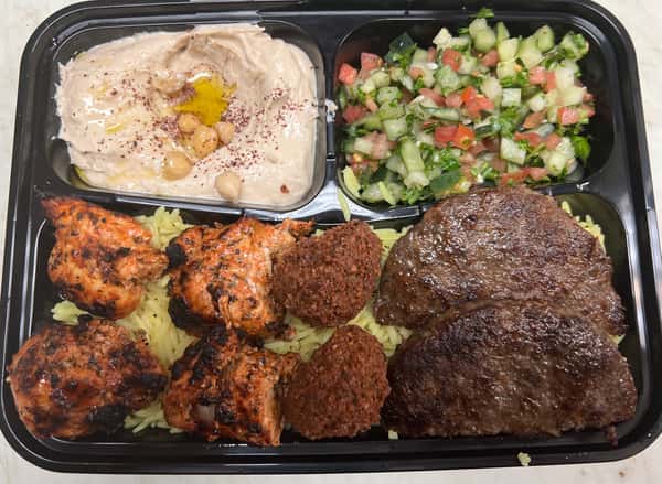 Desert Storm Plate ( beef kafta, chicken Kababs, falafel )