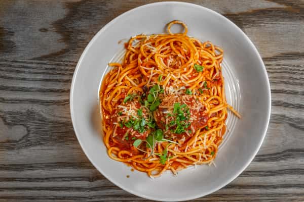 spaghetti bolognese with meatballs 3