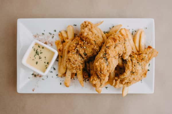 CHICKEN TENDER BASKET