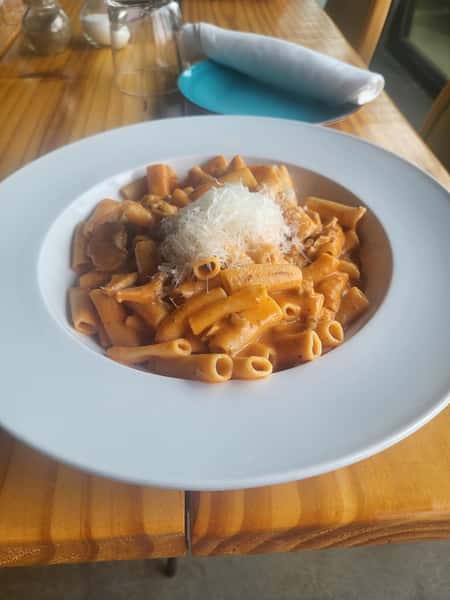 RIGATONI