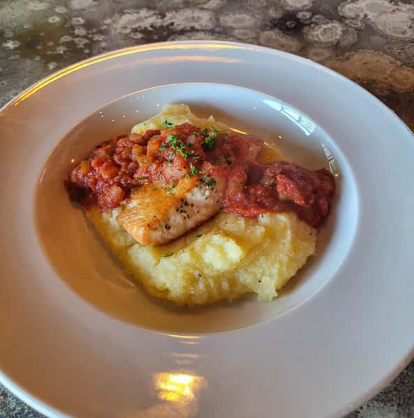SALMON & POLENTA