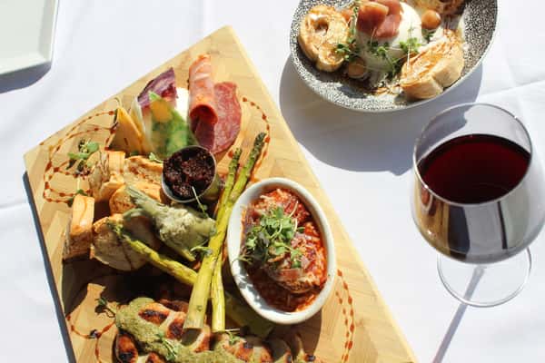 wine board happy hour prairieville