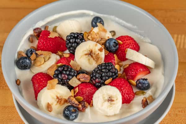 Fruit ANd Yoghurt