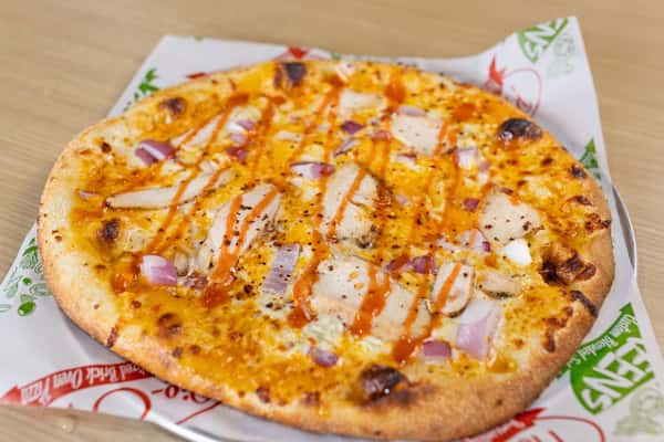 Booming Buffalo Large Pizza