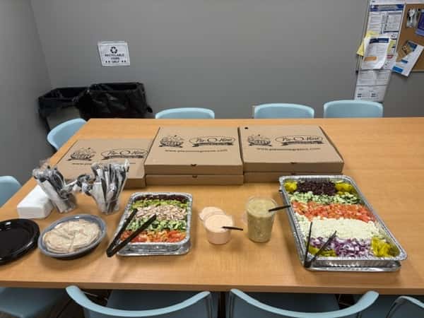 Pizza & Salad Catering Package