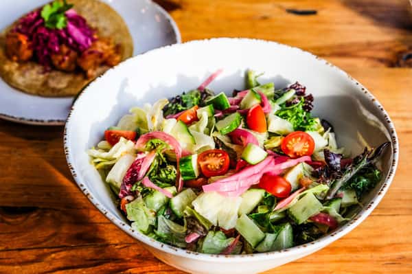 HOUSE SALAD
