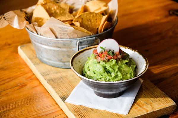 GUACAMOLE DE CASA