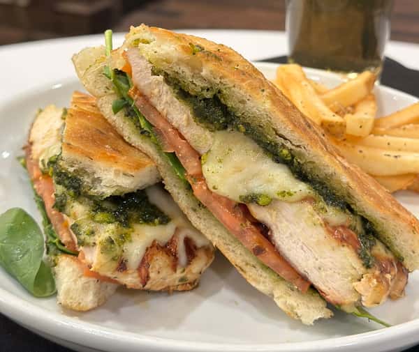 Chicken Pesto Sandwich