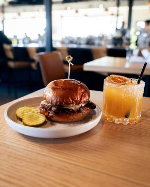 Starting TODAY, Tuesdays are Smash Burger Night!
Grab our Boardwalk Smash Burger for just $7 from 5 PM until close. Add fries for $5 or bacon for $4.
Sounds like a pretty good Tuesday to us!
#Boardwalkmn #shakopee #smashburgers