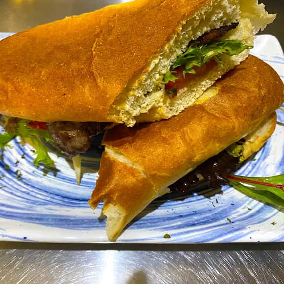 Sandwich de Bistec