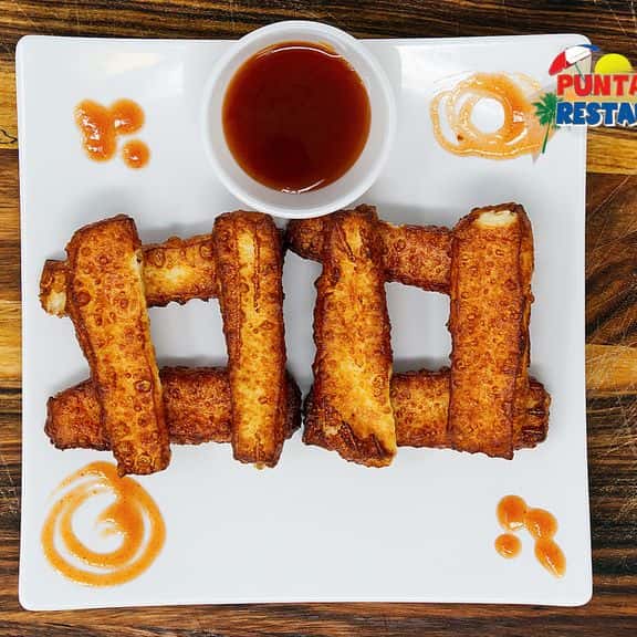Queso Frito con Salsa de Guayaba