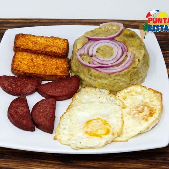 Desayuno Dominicano Hue.Queso.Sal