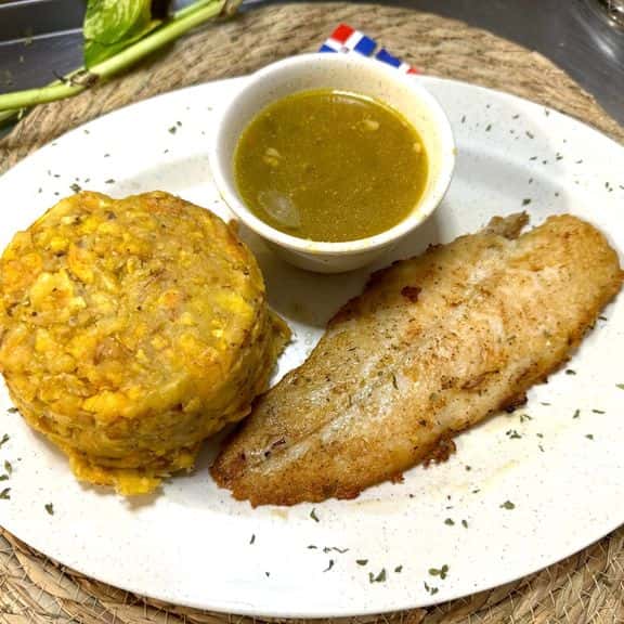 Mofongo-File Pescado Plancha