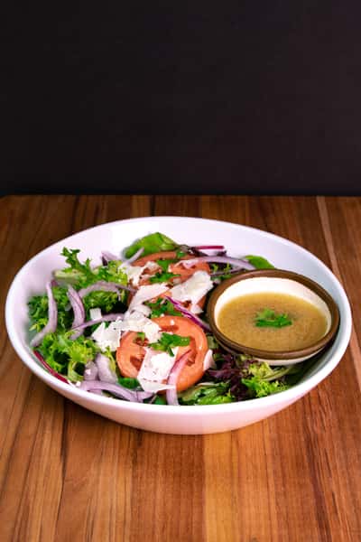 salad with dressing on the side