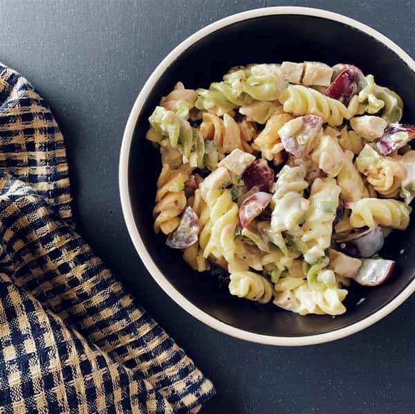 CHICKEN & GRAPE SALAD
