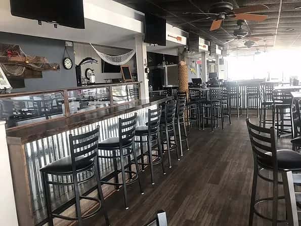 bar