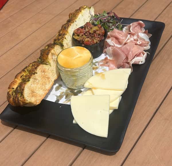 9th Street Focaccia Board