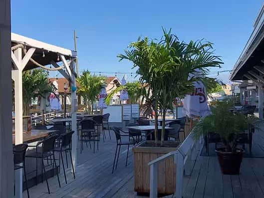 deck