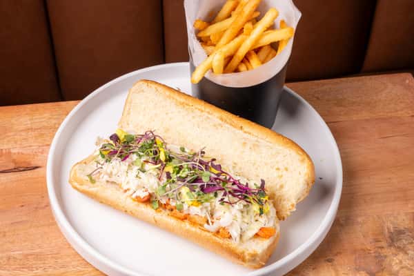 Lobster Roll & Fries
