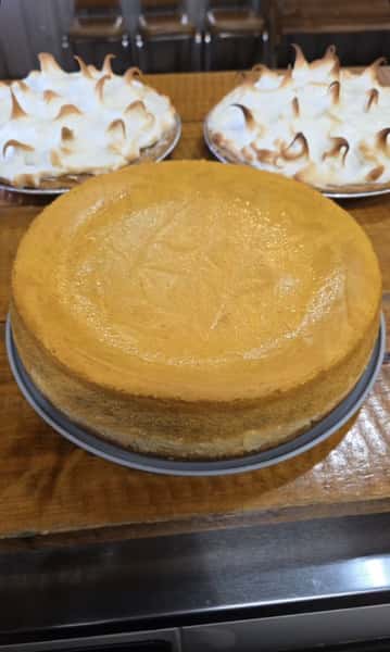 Whole Pumpkin Cheeseake